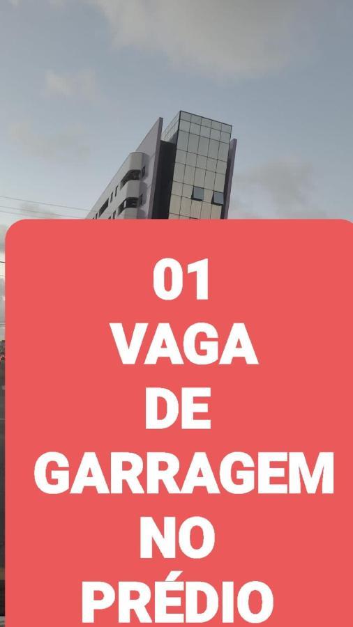 Na Beira Mar Pajuçara: Beachfront With Lateral Sea View Apartment